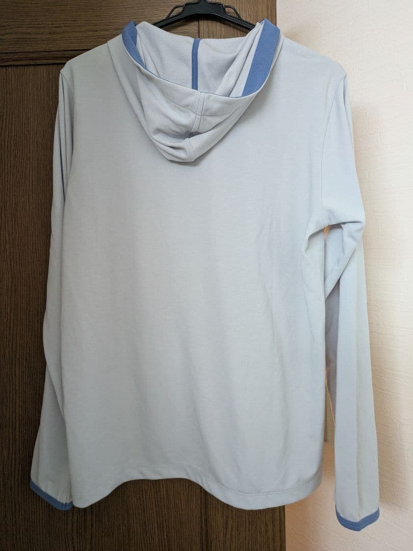 ellesse ペールグレー DRY × UV Care フルジップパーカー