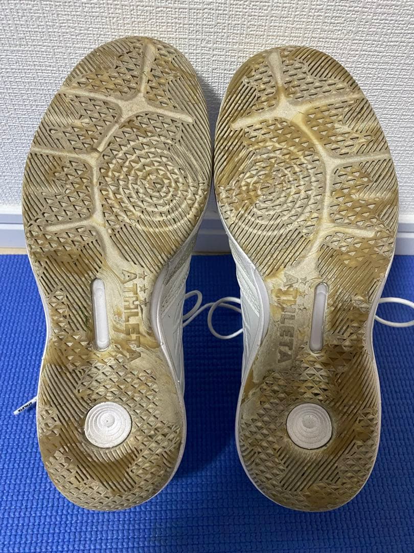 アスレタ　フットサルシューズ　A002