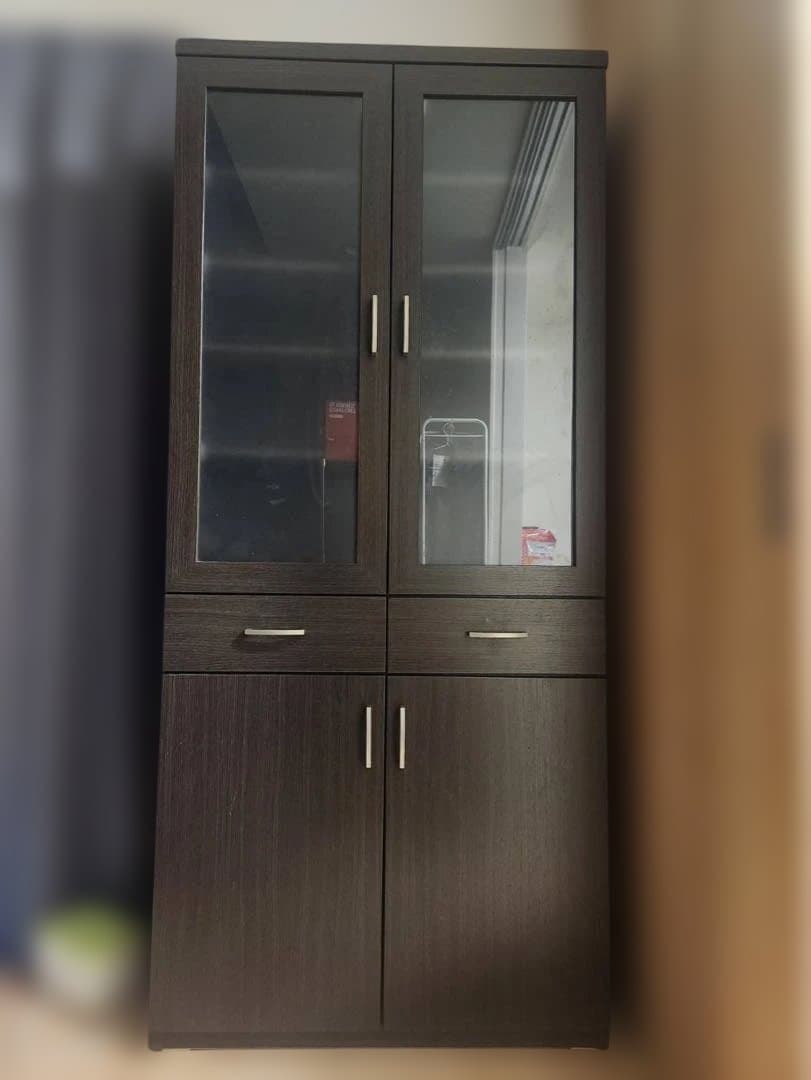 【本日限り】【美品】ニトリ　ダークブラウン食器棚 ガラス扉付き
