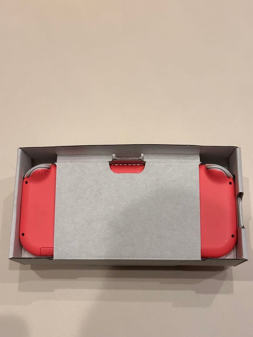 Nintendo Switch Lite ピンク　箱•充電器付き