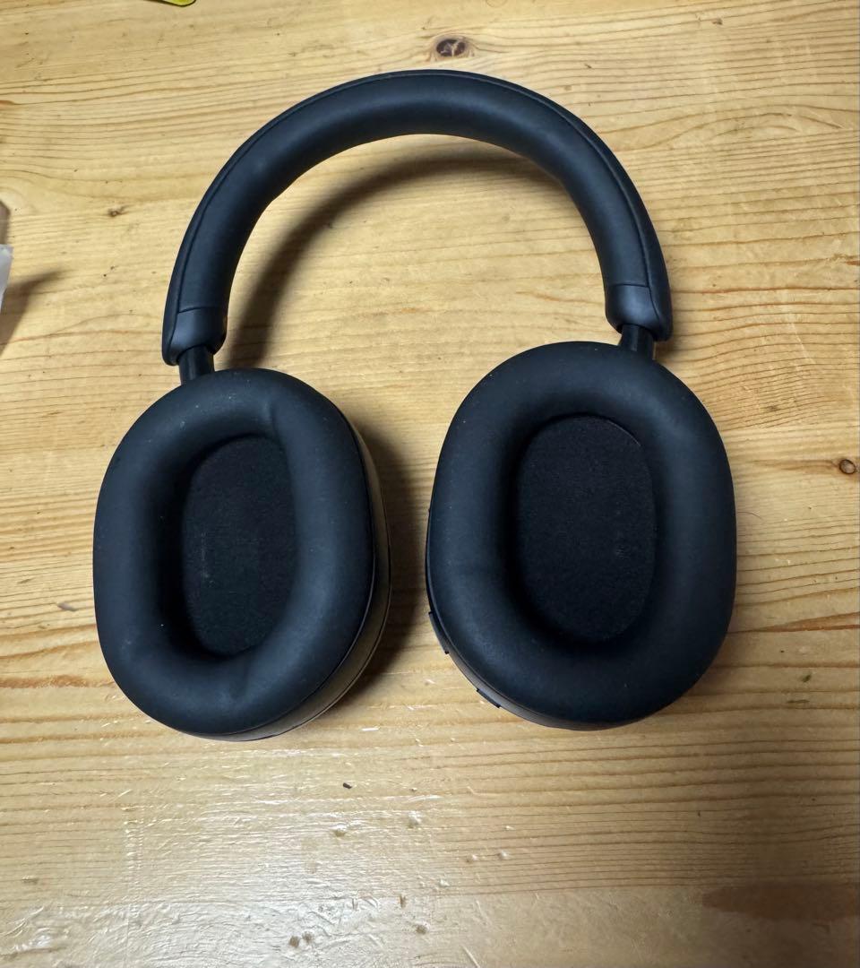 sony wh-1000xm5 付属品付き　値下げ可能