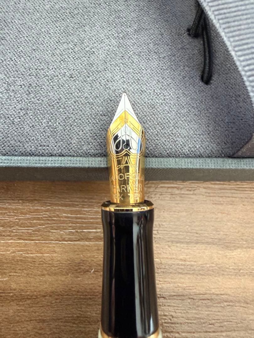 最終価格 Parker 万年筆 アイボリー・黒