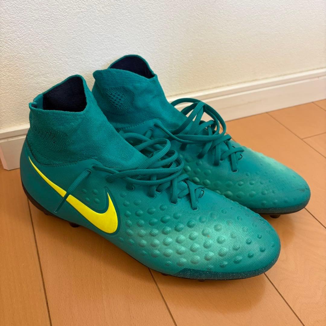 【NIKE】マジスタ サッカースパイク