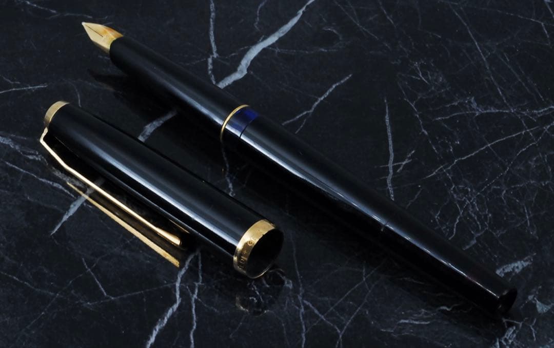 筆記確認済 ペリカンPELIKAN 万年筆 18金 18k 18c ブラック
