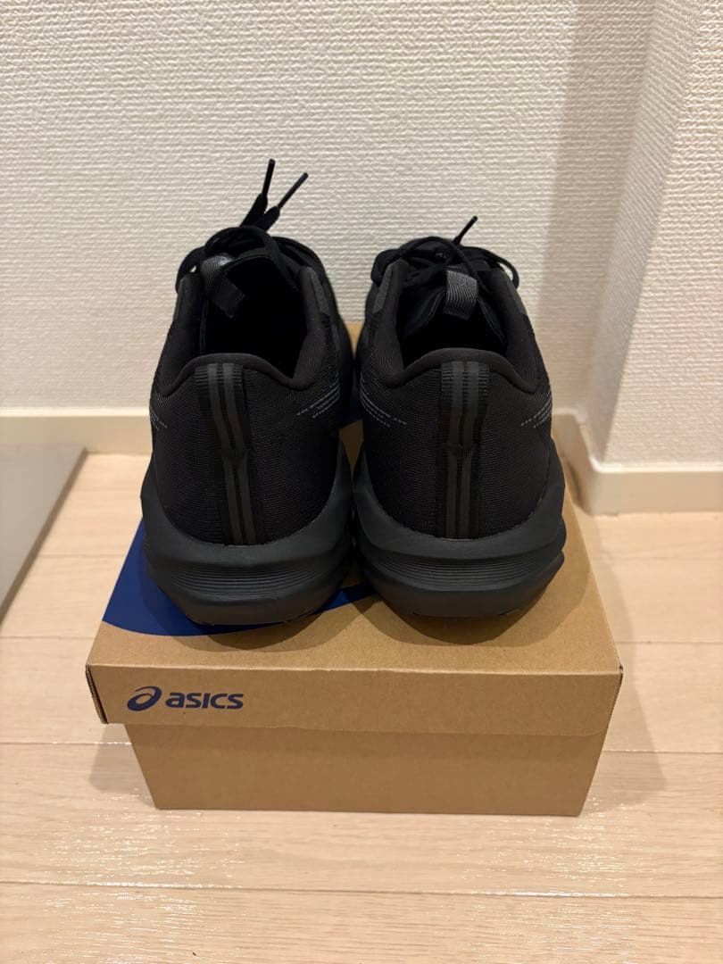 ASICS NOVABLAST5 ランニングシューズ 26.0cm