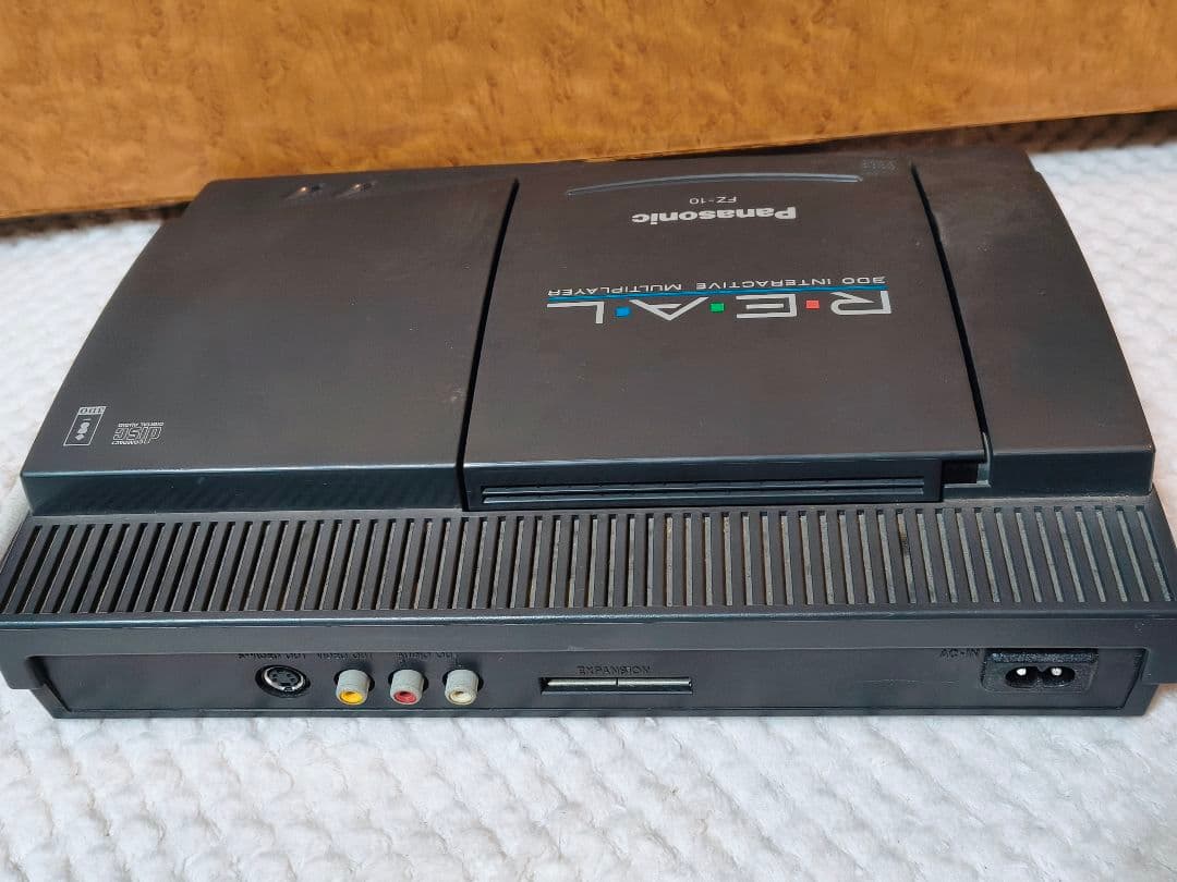 Panasonic FZ-10 3DO REAL 本体のみ　ジャンク品