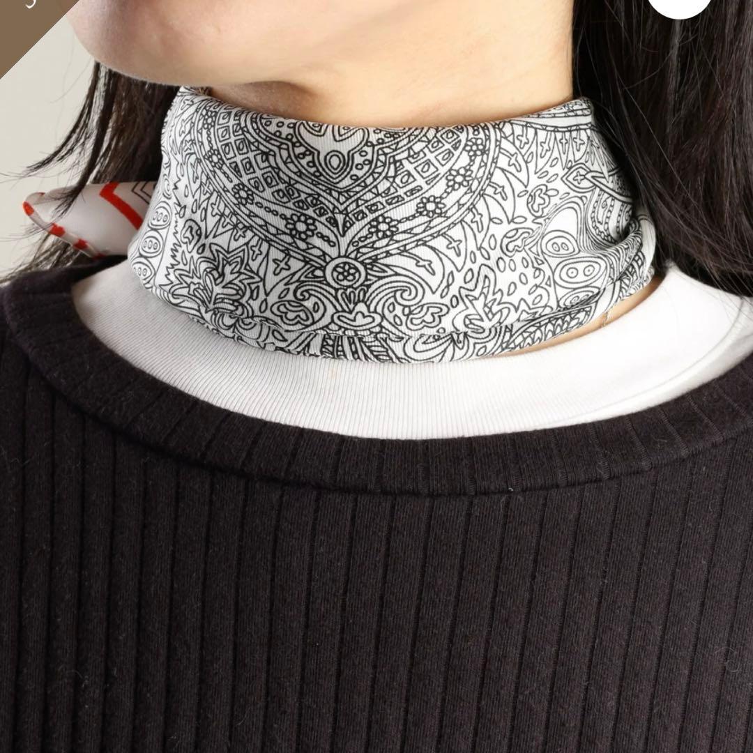 HERMES 花柄 シルクスカーフ　マハラニの庭