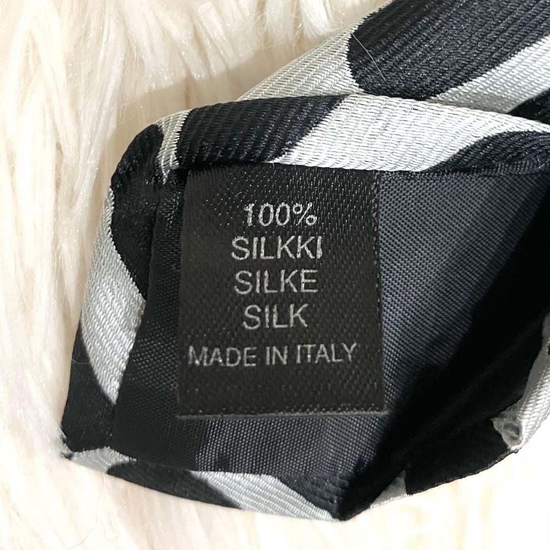 マリメッコ ネクタイ シルク100% イタリア製　水玉　ドット