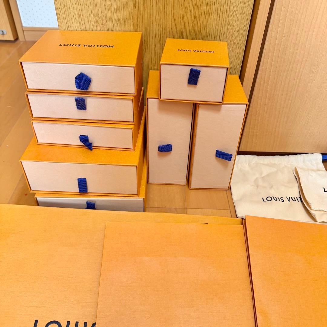 LOUIS VUITTON ルイヴィトン 空箱 8箱 紙袋 説明書 リボン