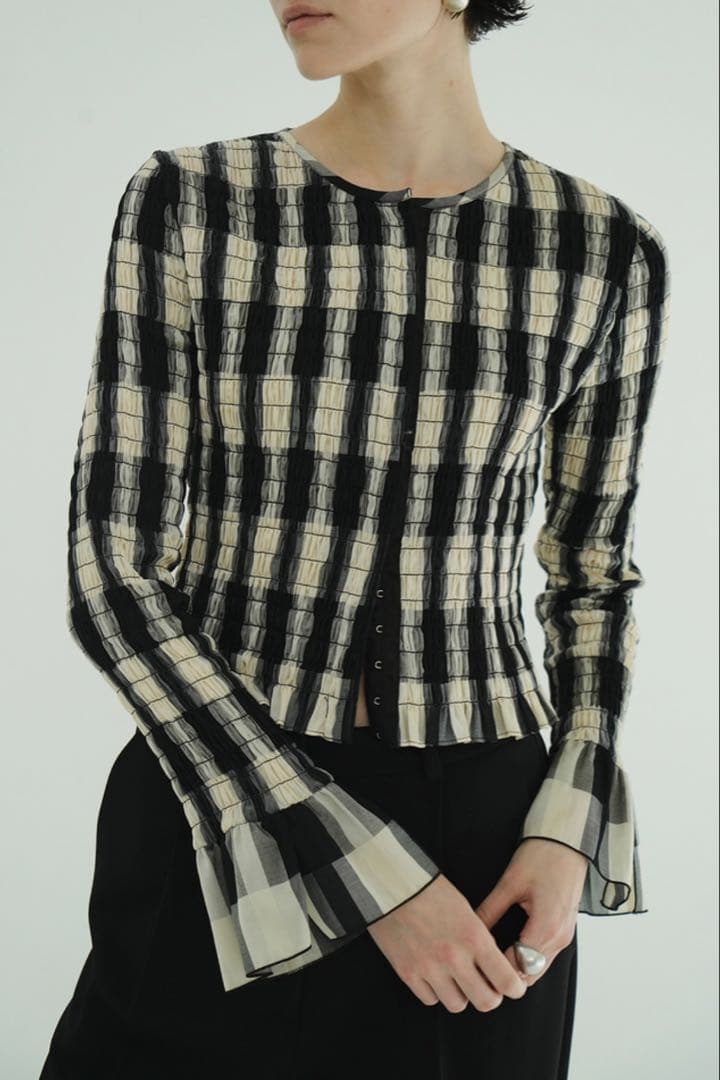 クラネ☆新品☆SHIRRING DESIGN BLOUSE☆サイズ2