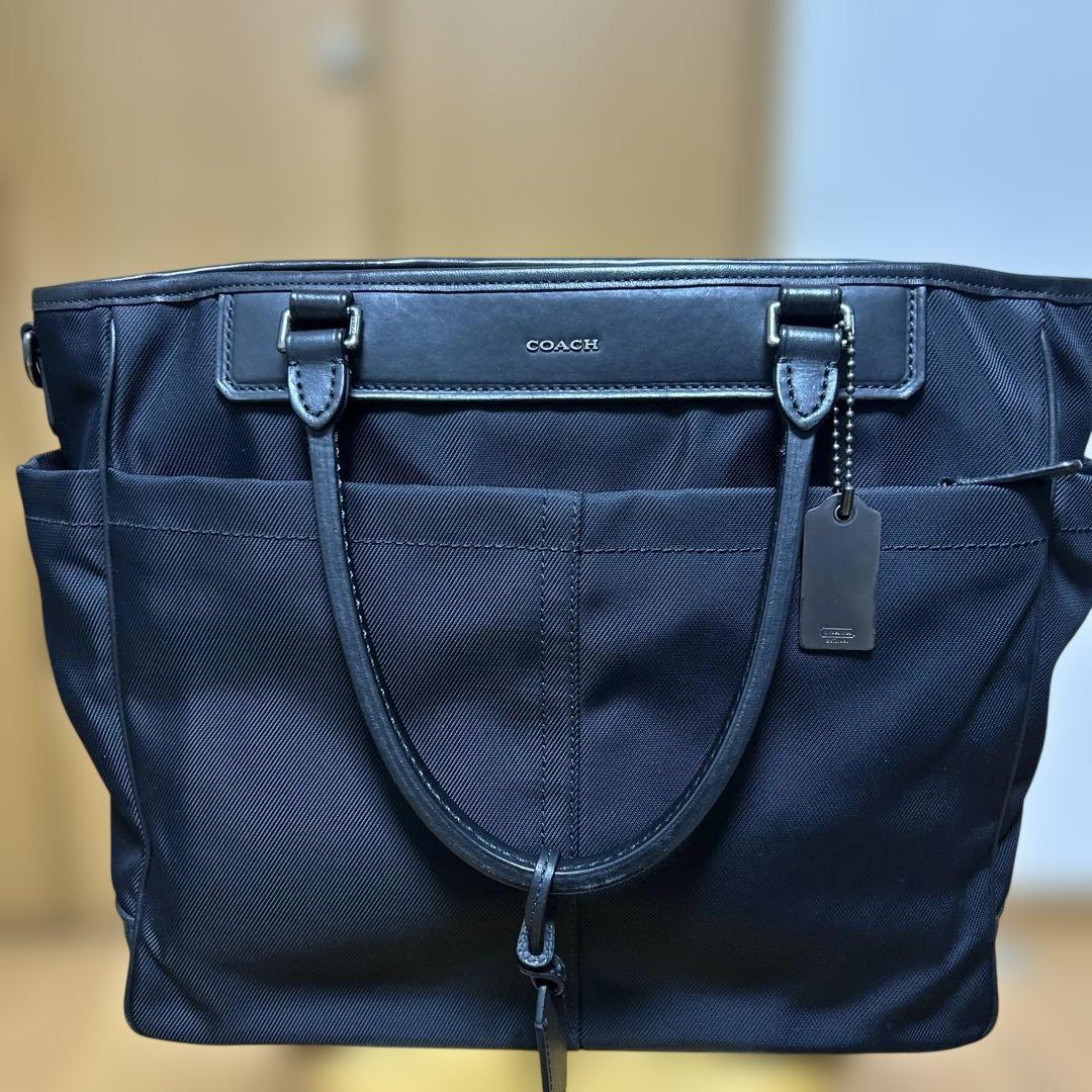 【美品】コーチ　ビジネストートバッグ　黒