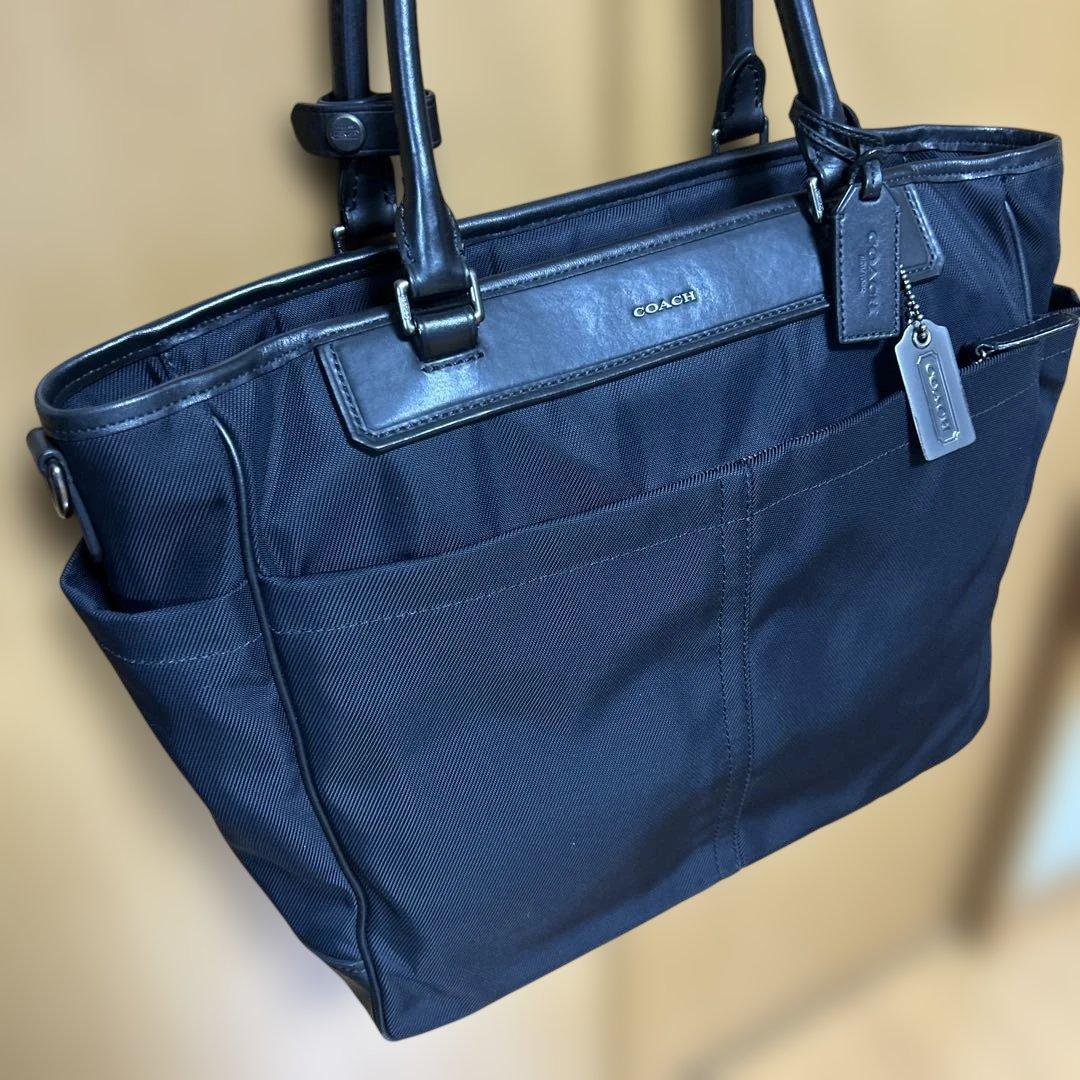 【美品】コーチ　ビジネストートバッグ　黒