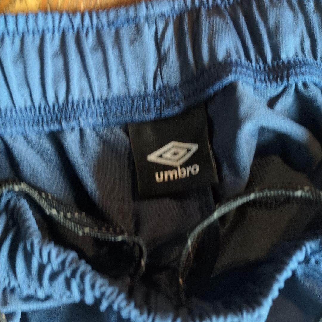 Umbro ピステパンツ 新品タグ付き ネイビー