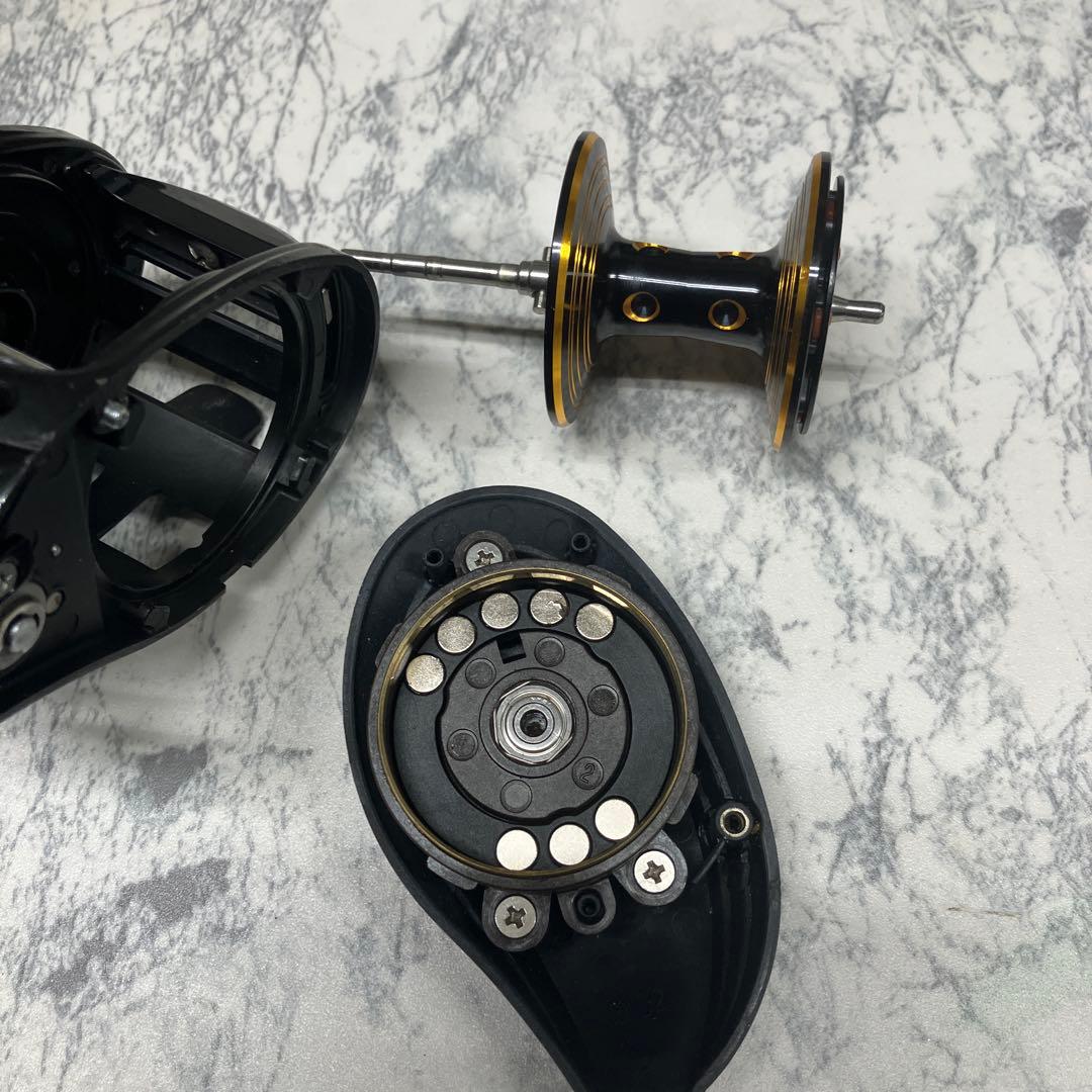 中古　ビックシューター　WM50 右巻きベイトリール 怪魚　ライギョ　ABU