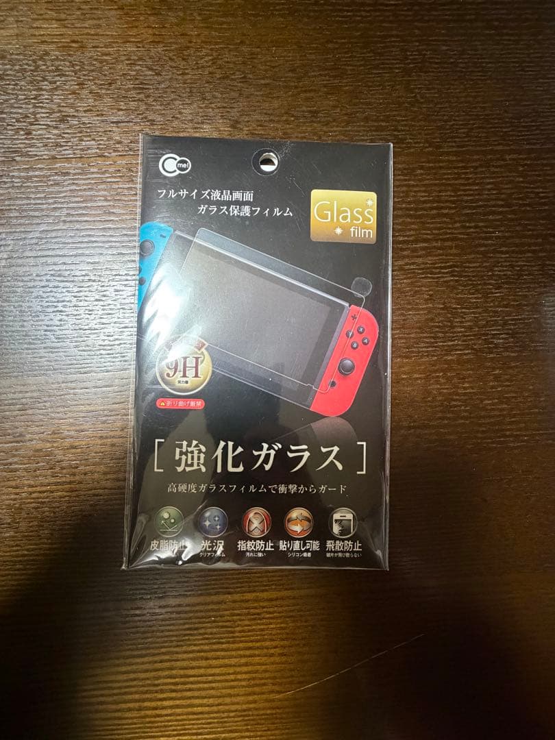 Nintendo Switch 本体 赤/青 Joy-Con FIFA 19付き