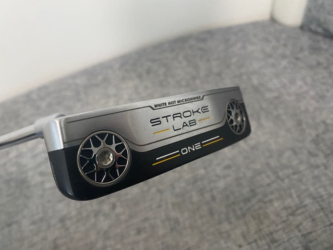 レフティOdyssey Stroke Lab One パター