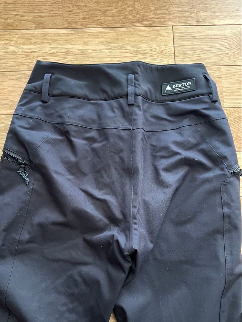 Burton スノーボードパンツ　レディース