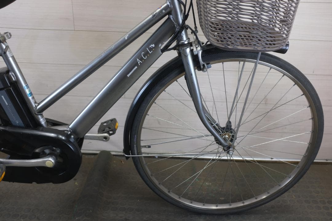 電動自転車BS A C L　27インチ　3段　8.9Ah充電器あり