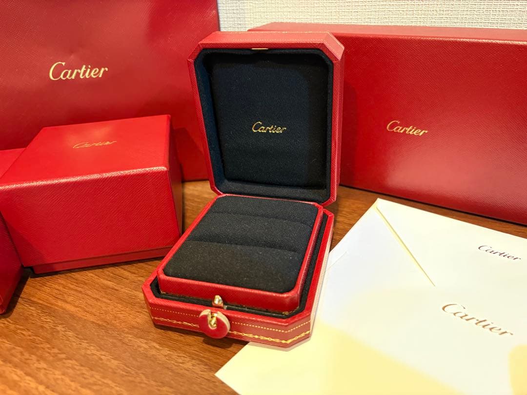 【美品・お値下げ⭕️】Cartier カルティエ リングケース 空箱