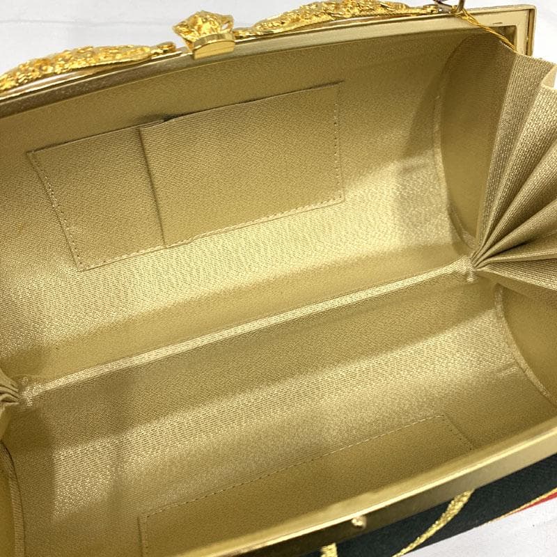 512g4〇西陣 和装バッグ 帯地 麻の葉 金糸 赤 黒 白系〇美品 振袖 礼装