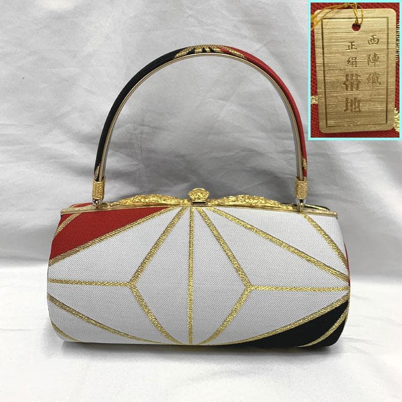 512g4〇西陣 和装バッグ 帯地 麻の葉 金糸 赤 黒 白系〇美品 振袖 礼装