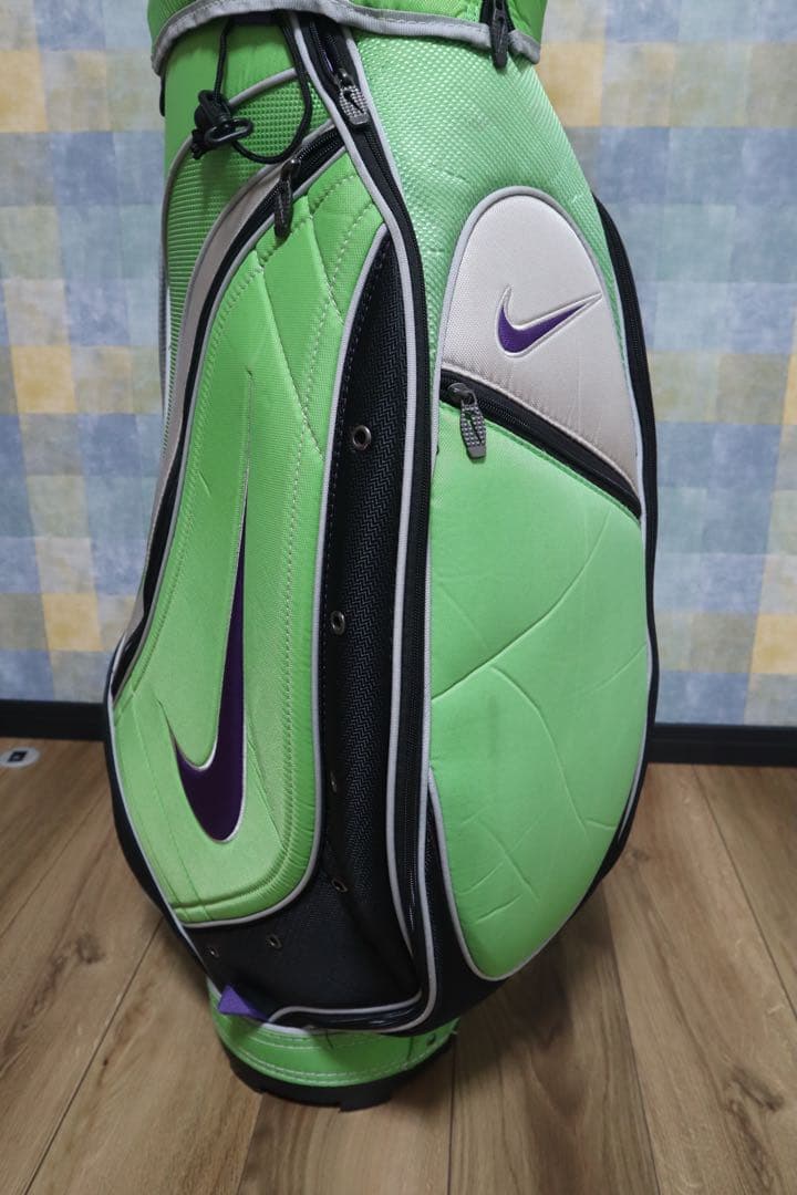 NIKE ナイキ 中大型 キャディ ゴルフバッグ　カバー付き