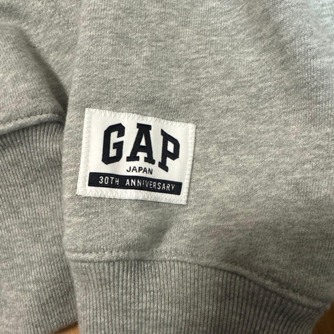 完全完売品　GAP 30th Anniversary パーカー グレー