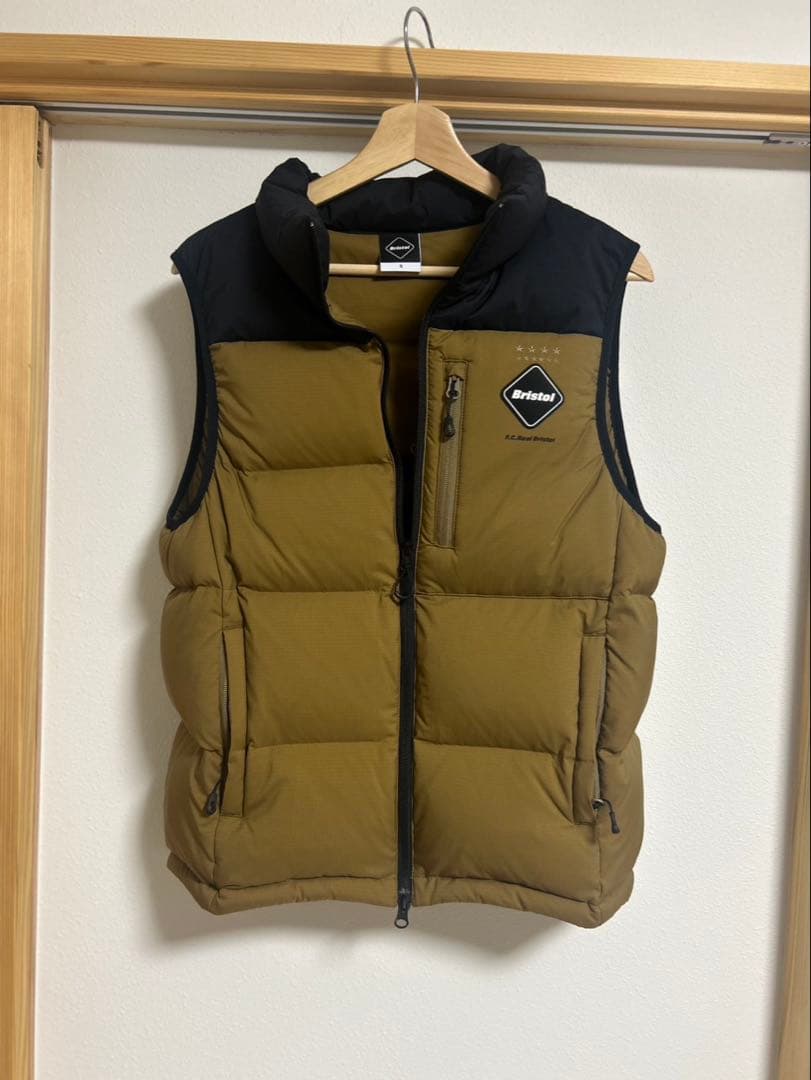 fcrb 2021aw ダウンベスト f.c.real bristol 最安値