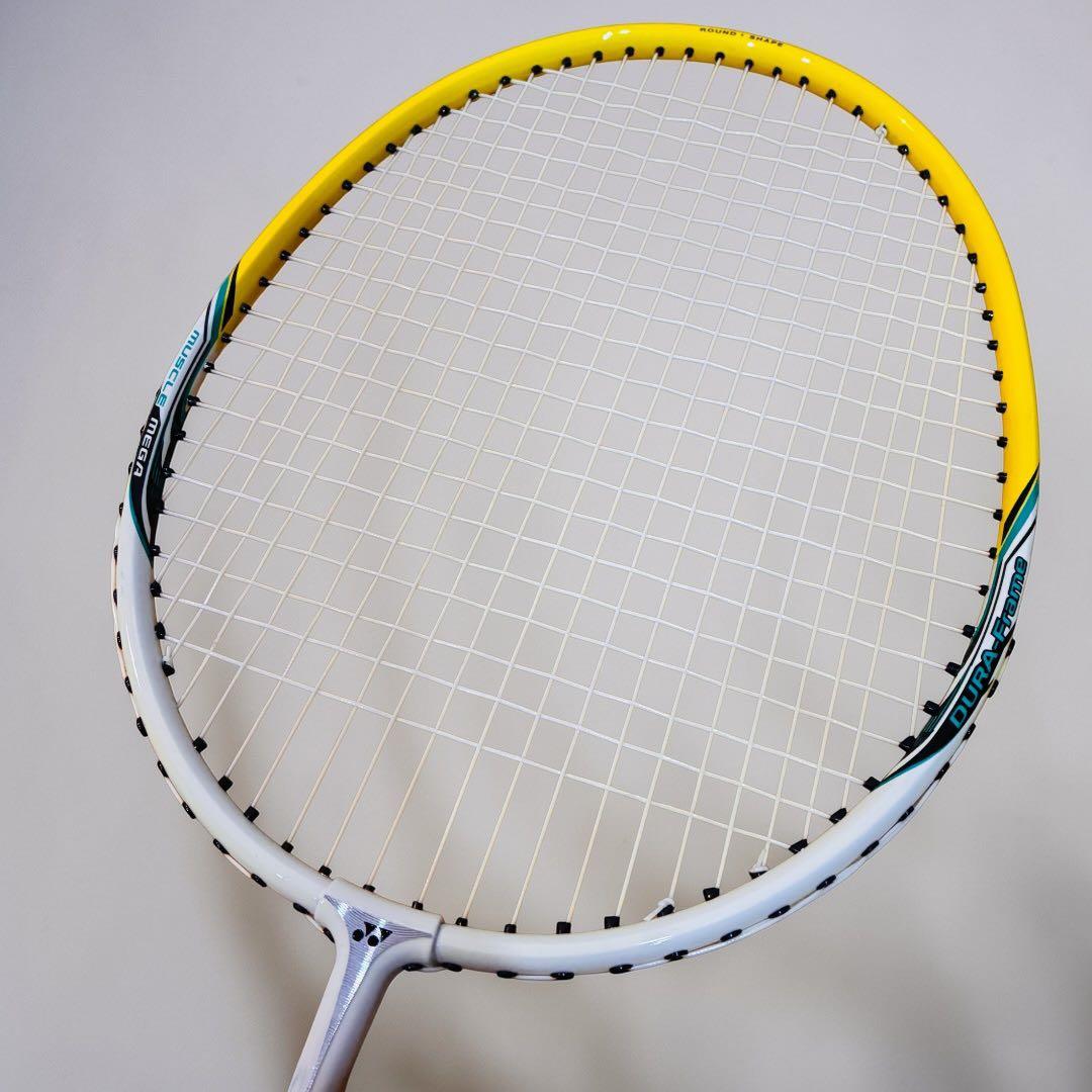 YONEX ヨネックス バトミントン MUSCLE MEGA B-700