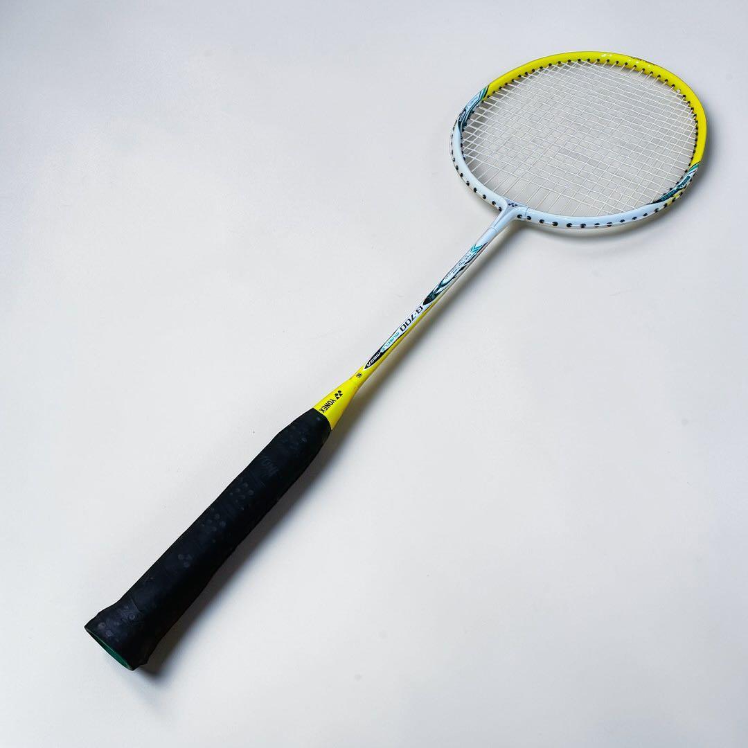 YONEX ヨネックス バトミントン MUSCLE MEGA B-700