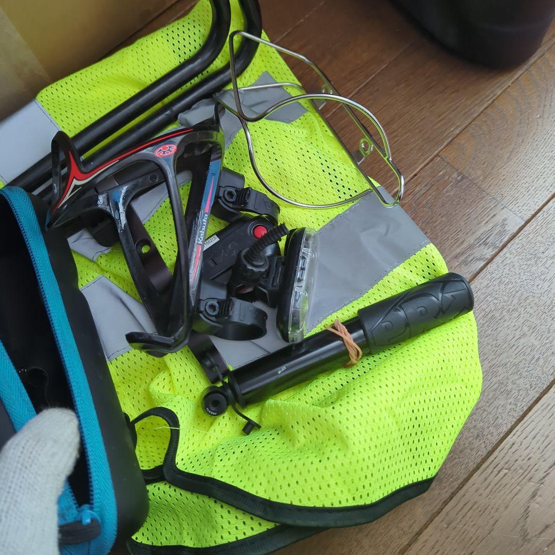 自転車パーツセット　サカエ　クランクキャップ