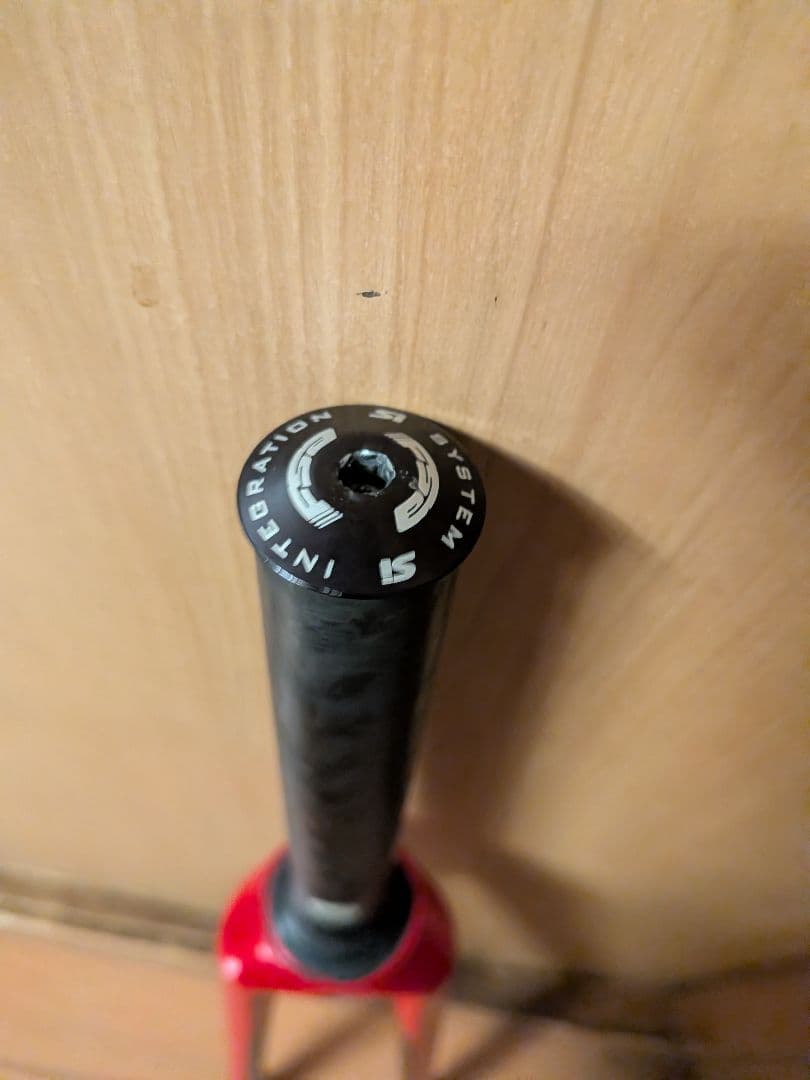 Cannondale Optimo レッドフレーム