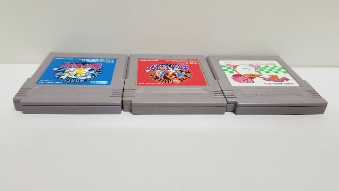 ニンテンドー、ゲームボーイ、カセット、ポケモン青、ポケモン赤、星のカービィ2