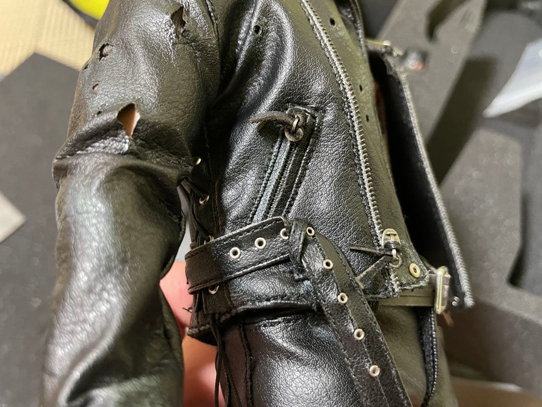 ス*ル様 ホットトイズ　ターミネーター2 T-800 バトルダメージ