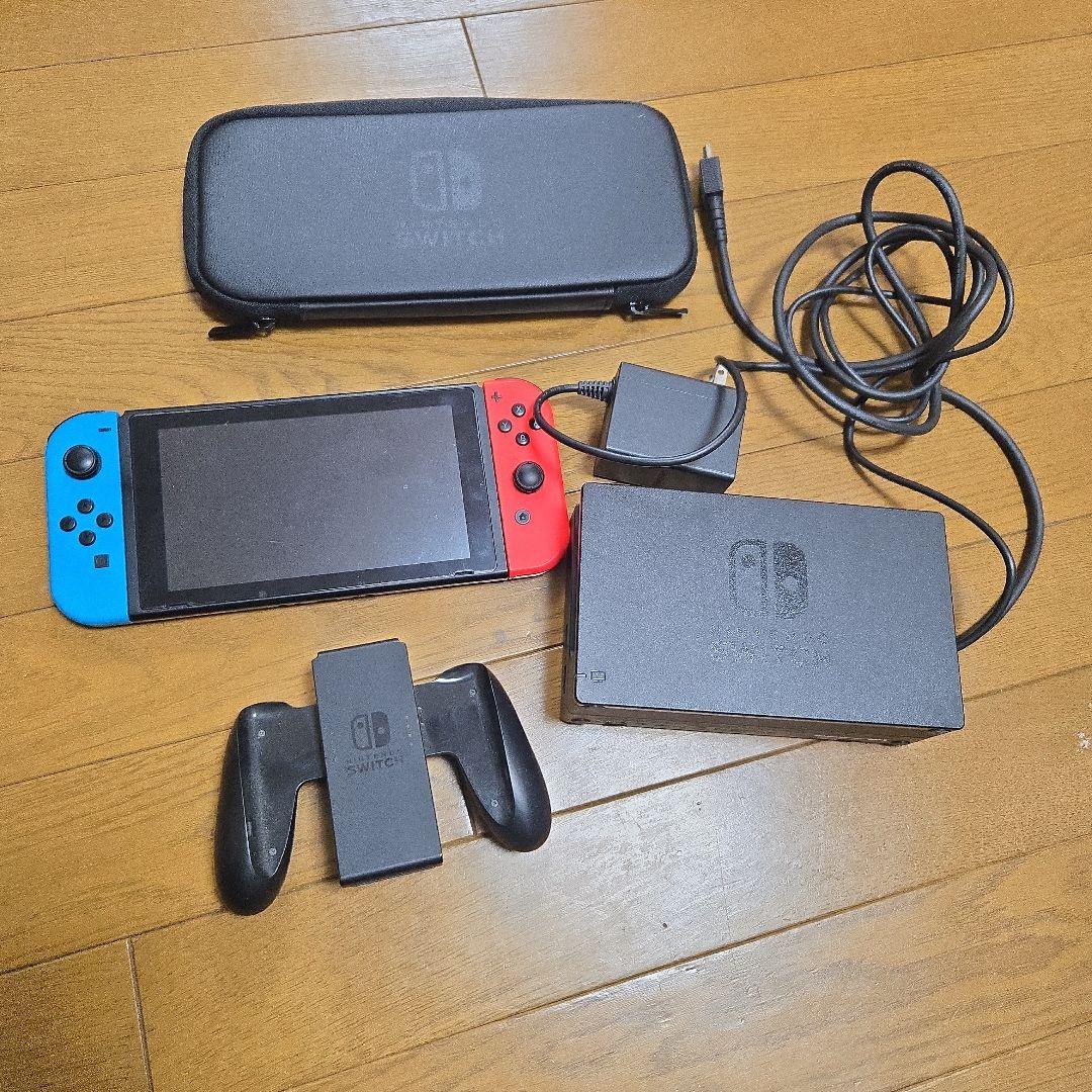 Nintendo Switch 本体、周辺アイテム