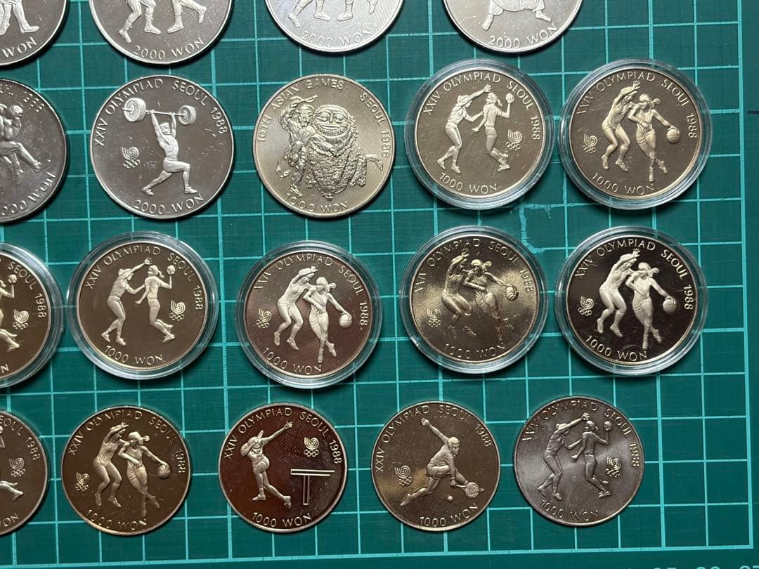 韓国 硬貨　ソウルオリンピック　ソウルアジア競技大会記念など 33枚まとめ