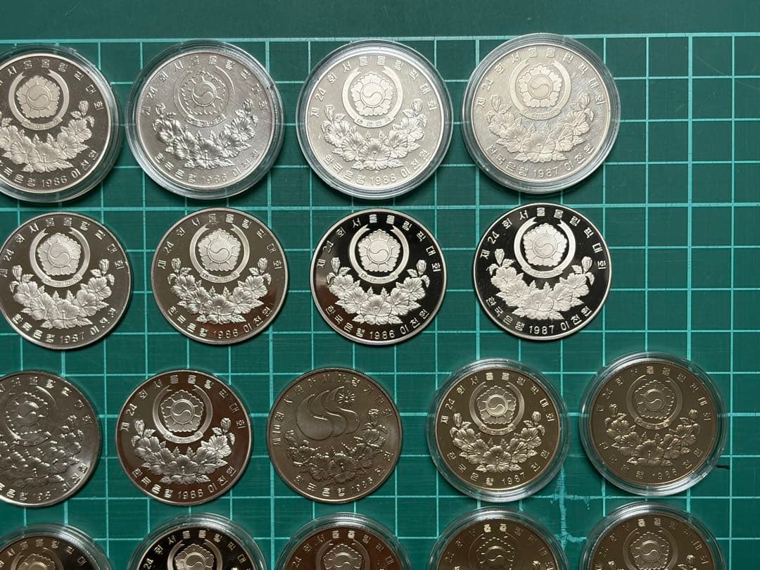 韓国 硬貨　ソウルオリンピック　ソウルアジア競技大会記念など 33枚まとめ