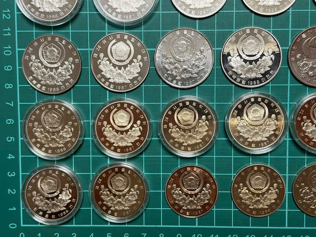 韓国 硬貨　ソウルオリンピック　ソウルアジア競技大会記念など 33枚まとめ