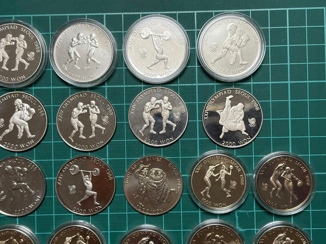 韓国 硬貨　ソウルオリンピック　ソウルアジア競技大会記念など 33枚まとめ