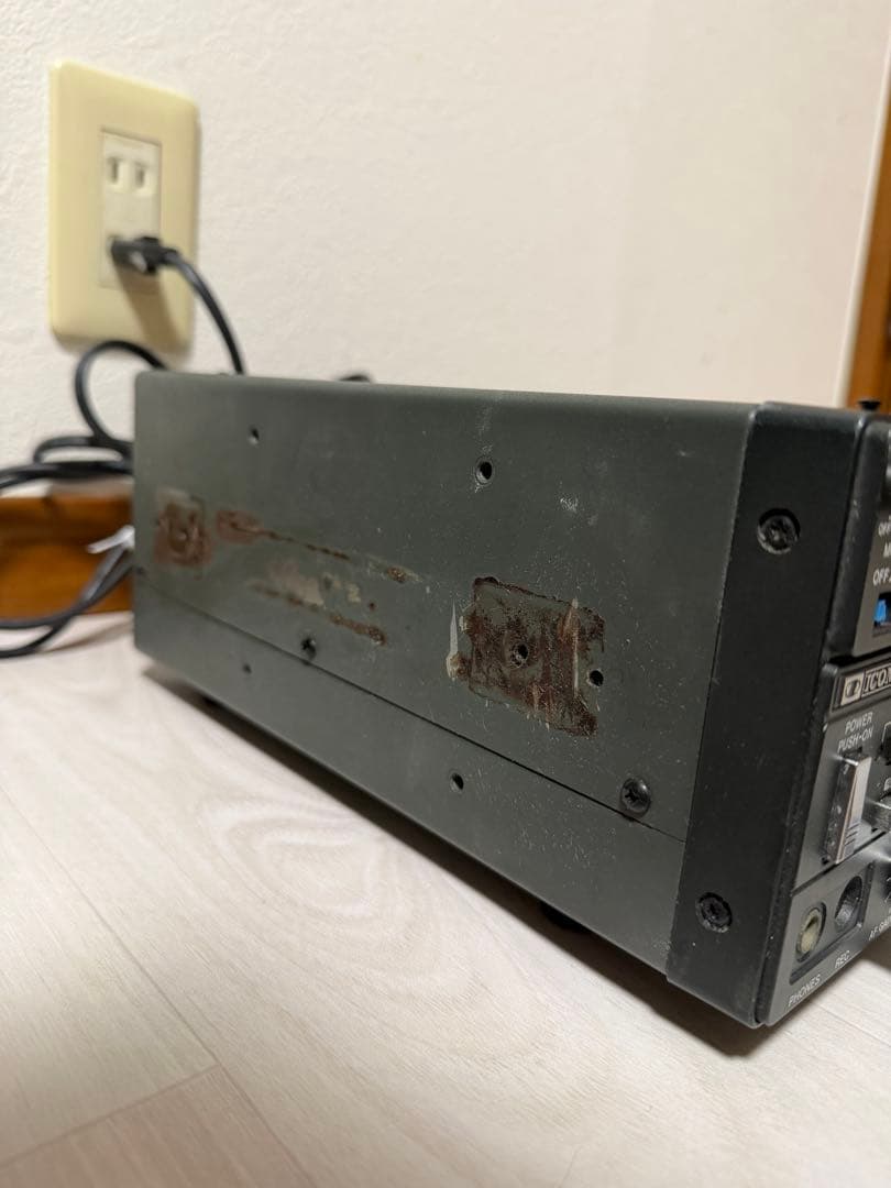 アイコム ICOM IC-R70 通信型受信機 100kHz〜30MHz