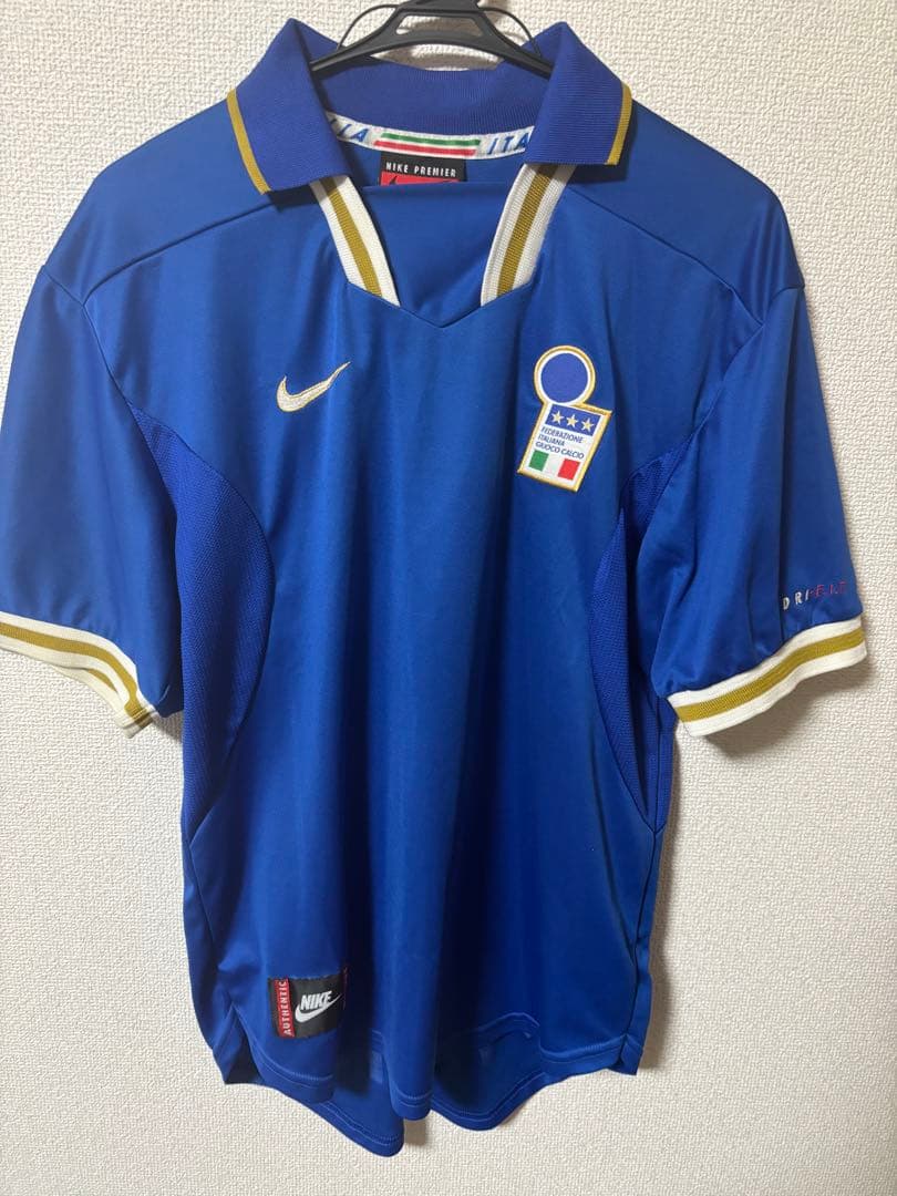 【美品】イタリア代表 96-97 ユニフォーム NIKE製 背面ロゴ