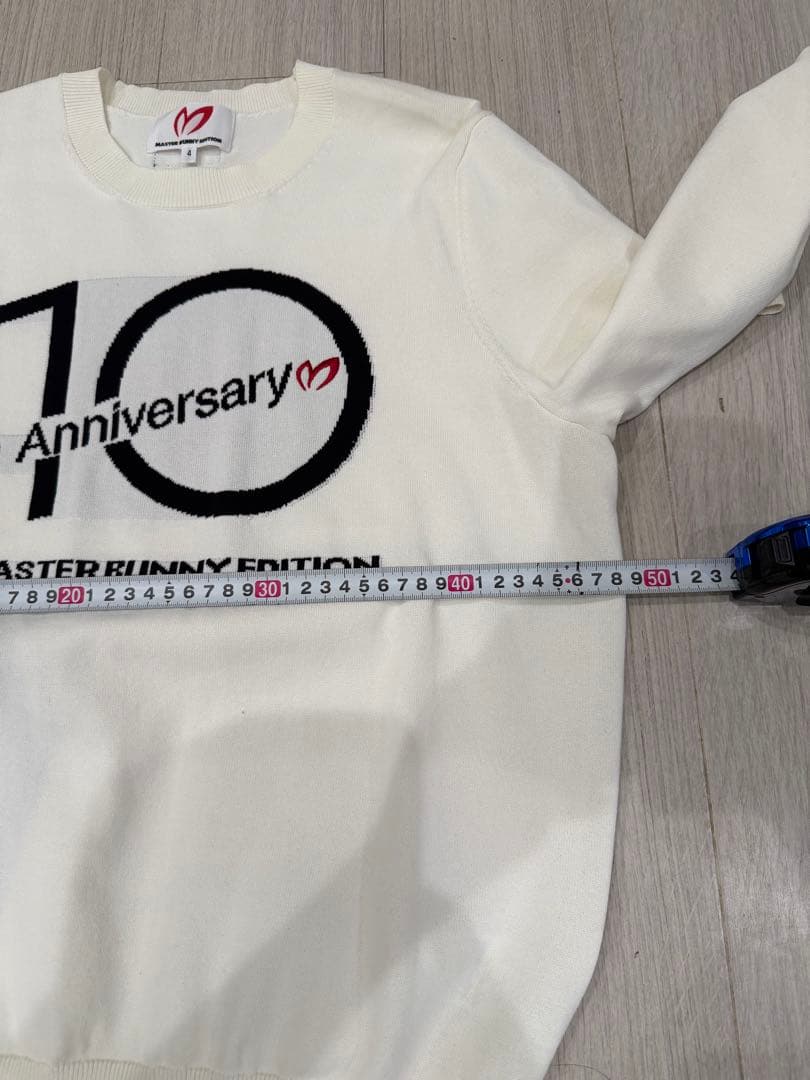 マスターバニーエディション 10周年記念 ニット トレーナー ホワイト サイズ4