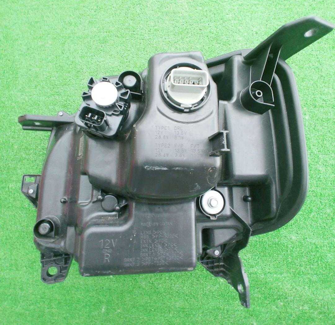 ホンダ　NBOX純正　右ヘッドライト　LED　33100-32R-N03　補修済