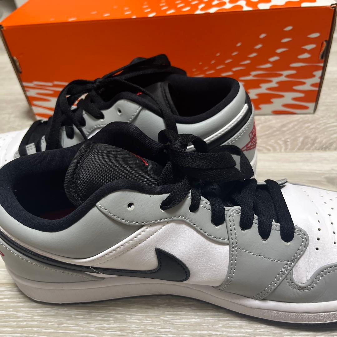 Nike Air Jordan 1 Low ホワイト/グレー/ブラック