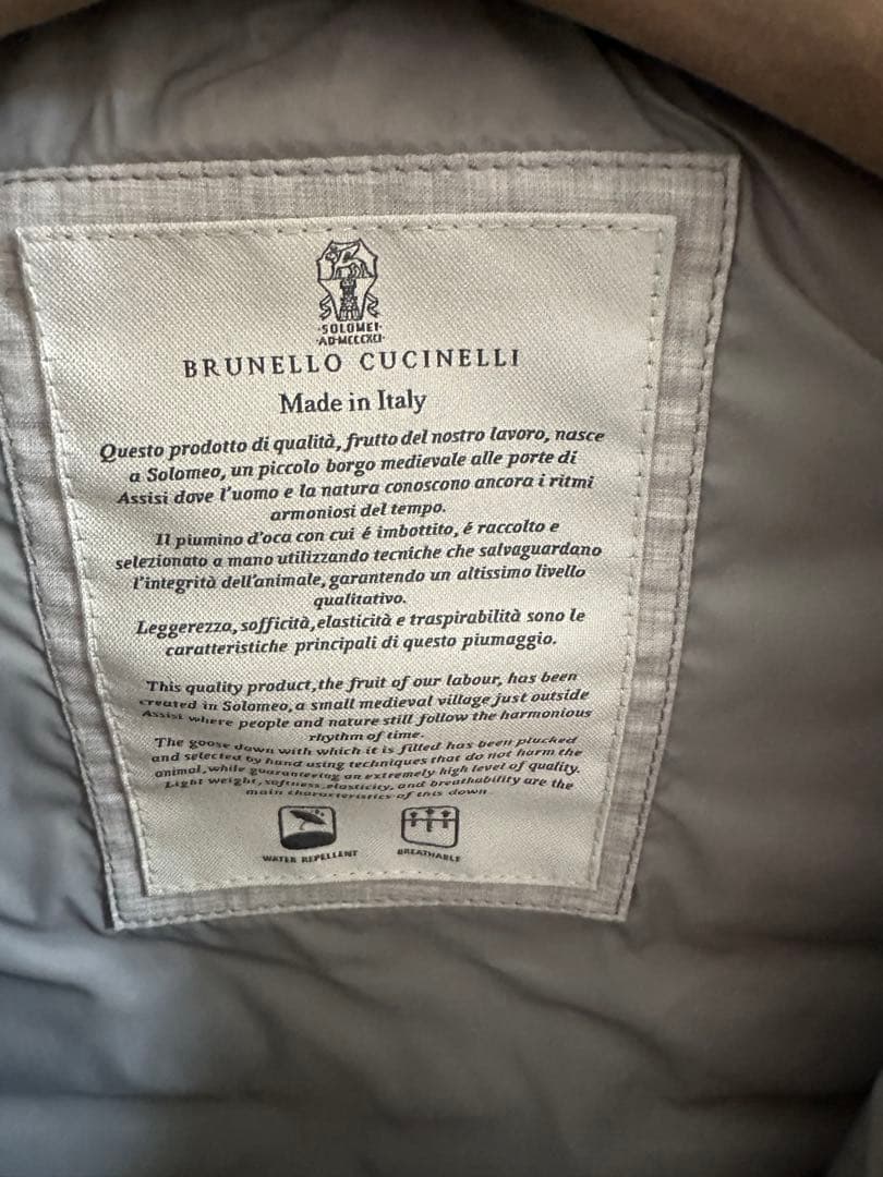 BRUNELLO CUCINELLI ブルネロ・クチネリ　ホワイトダウンベスト