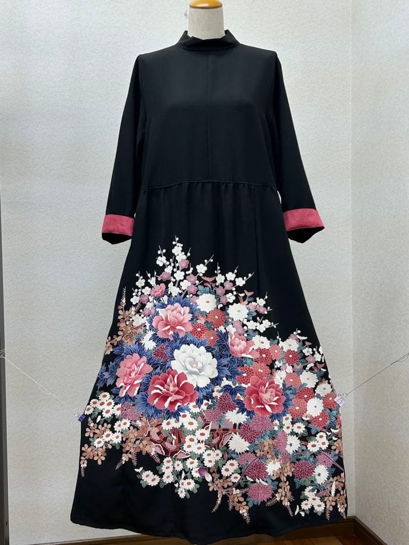 着物リメイク　留め袖ワンピース　Mサイズ