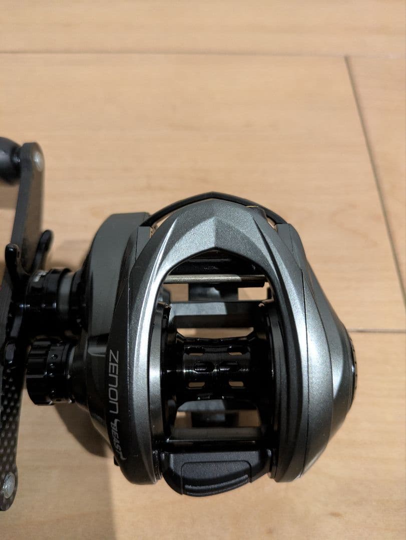 Abu Garcia ZENON ビースト9 左 アブガルシア