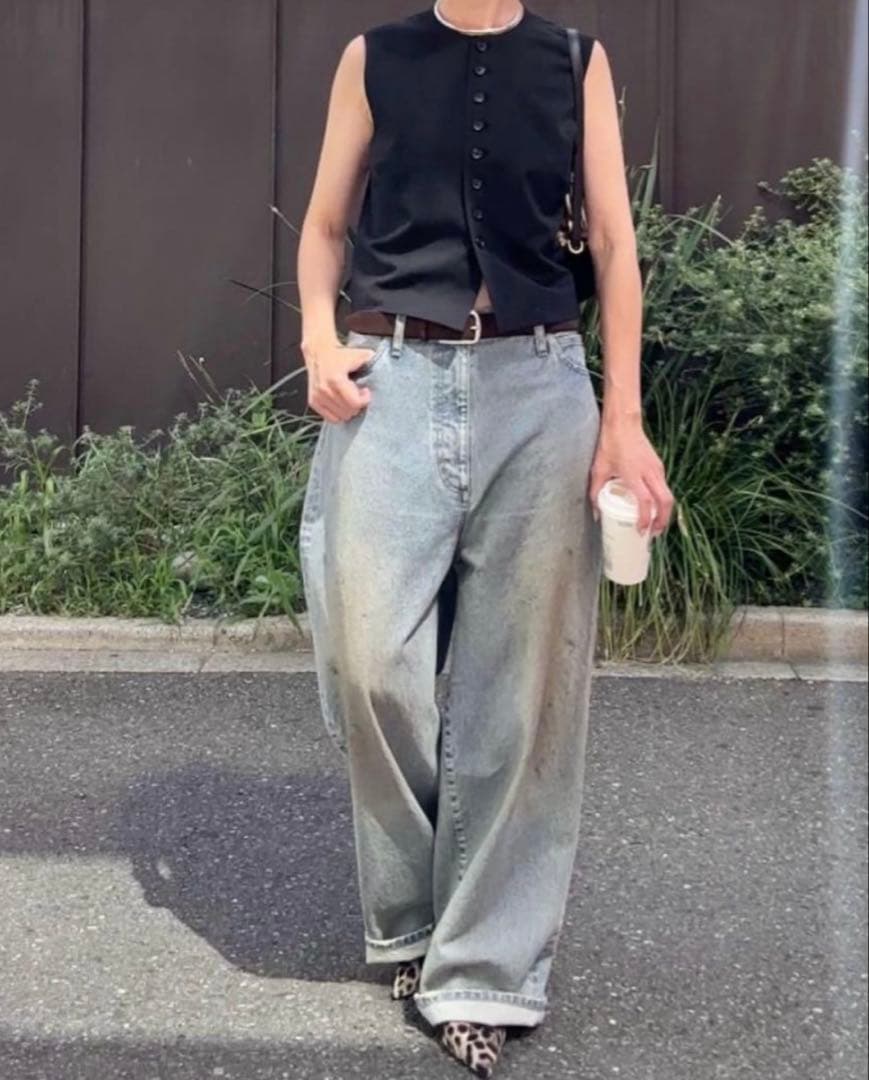 美品【THE PAUSE】トロコンパクトジレ　ウィムガゼット