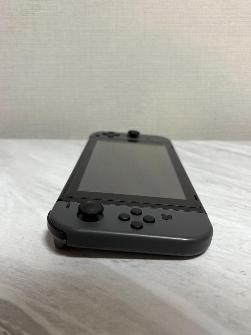 任天堂 Nintendo Switch 新型 HAC-001（-01）グレー
