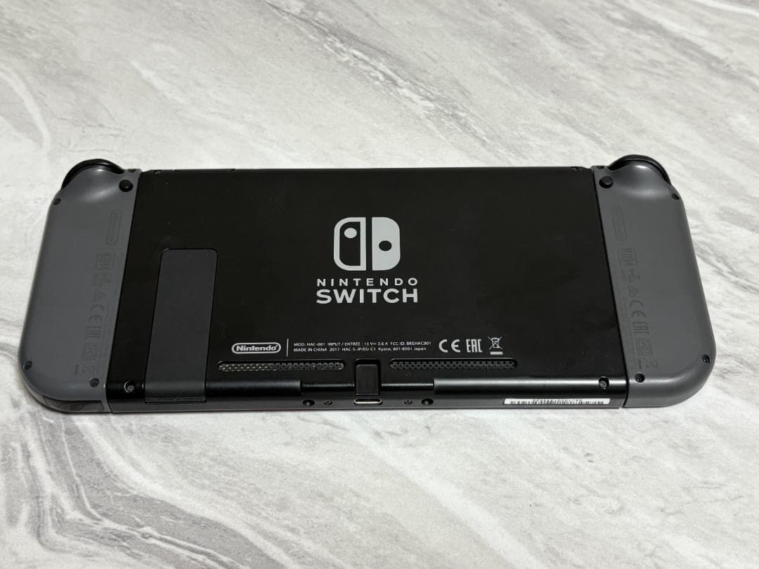 任天堂 Nintendo Switch 新型 HAC-001（-01）グレー